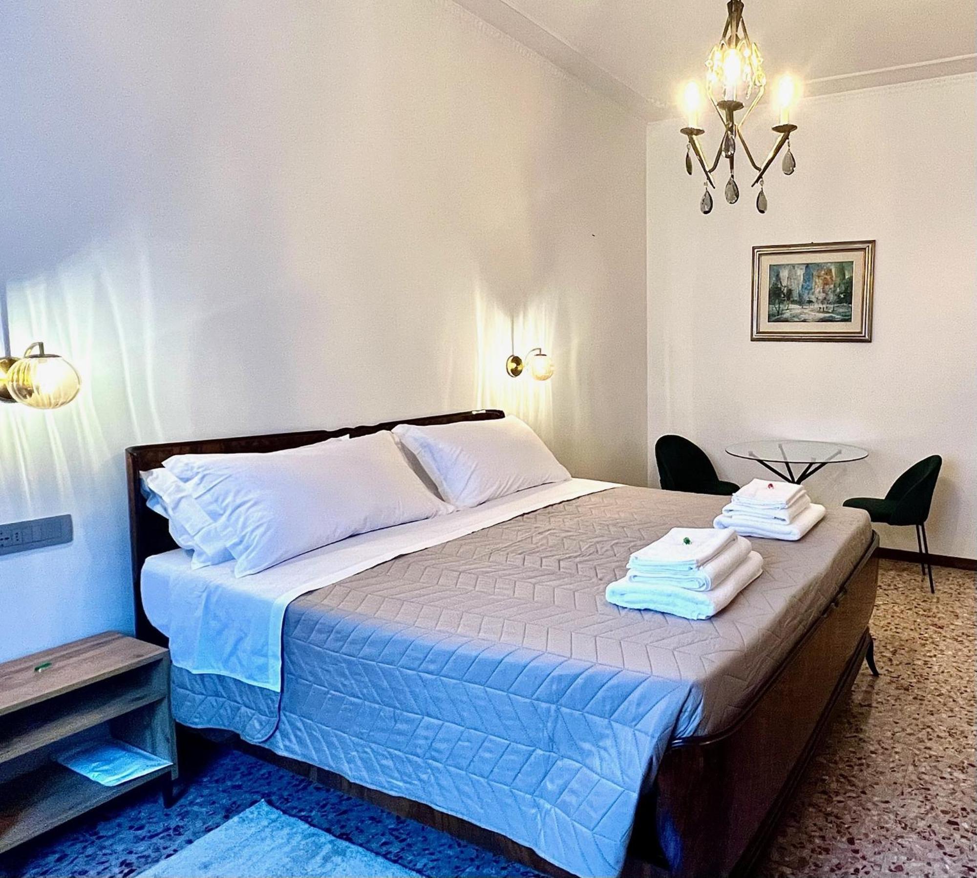 Casa Margherita เปียเชนซา ภายนอก รูปภาพ